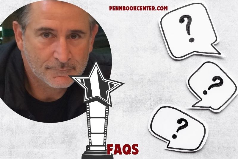 FAQs about Anthony Lapaglia