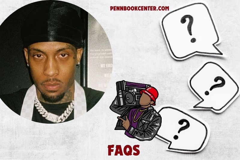 FAQs about Chris Travis