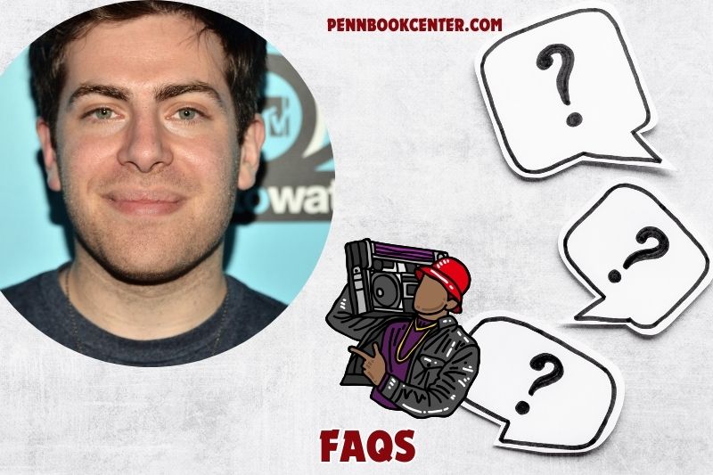 FAQs about hoodie Allen