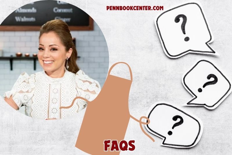 FAQs about Marcela Valladolid