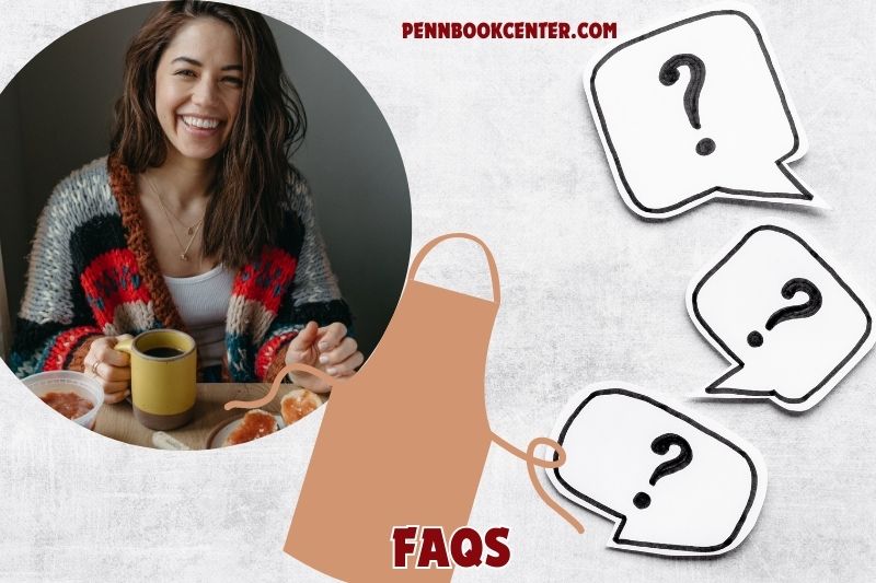 FAQs about Molly Yeh