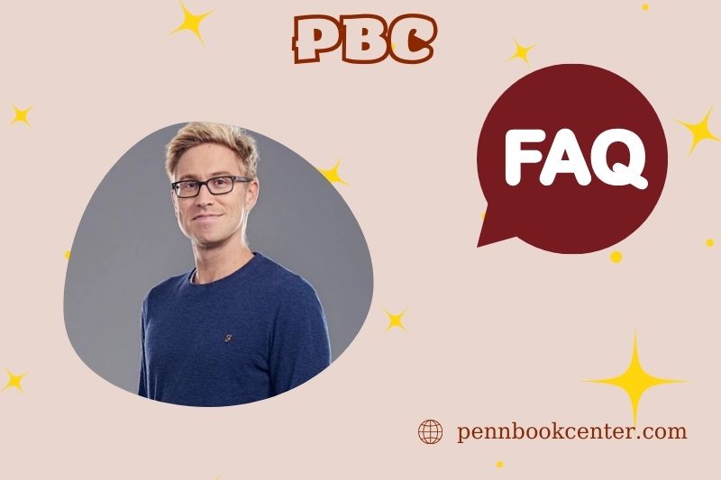 FAQs about Russell Howard