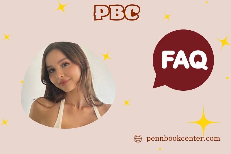 FAQs about Sophie Mudd