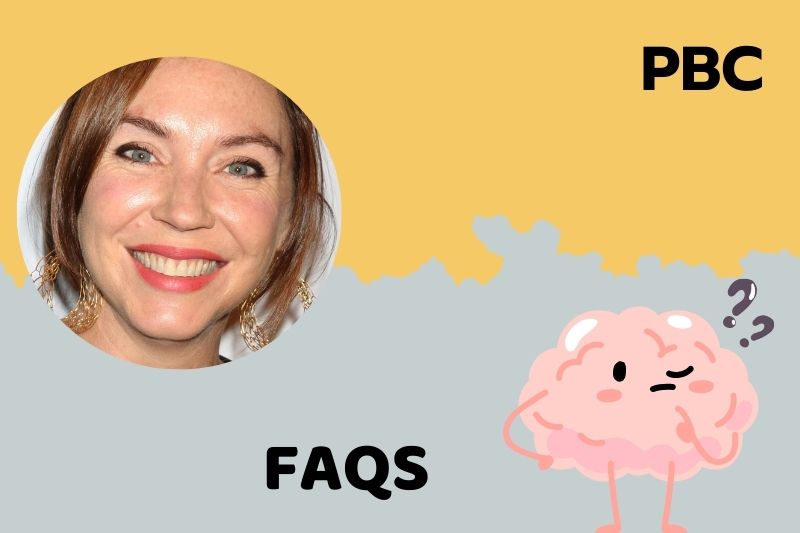 FAQs about Stephanie Courtney