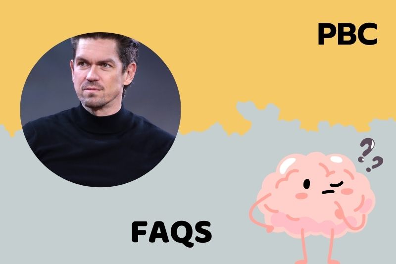 FAQs about Steve Howey