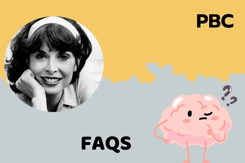 FAQs about Talia Shire