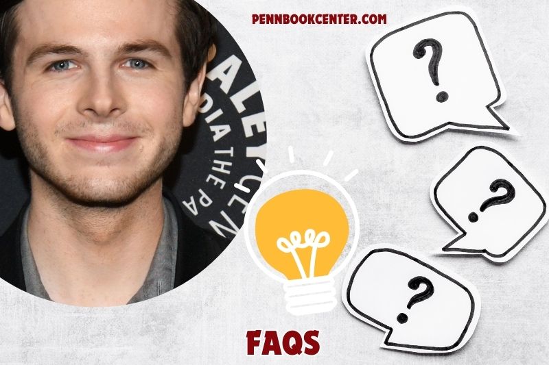 FAQs about Chandler Riggs