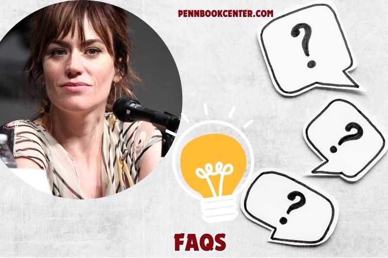 FAQs about Maggie Siff