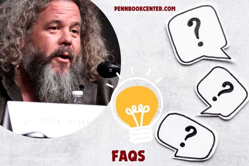 FAQs about Mark Boone Junior