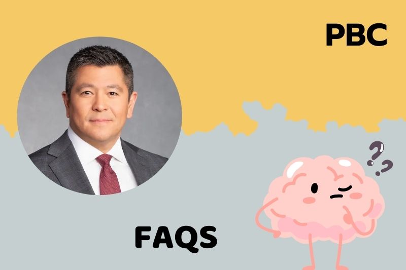 FAQs about Carl Quintanilla