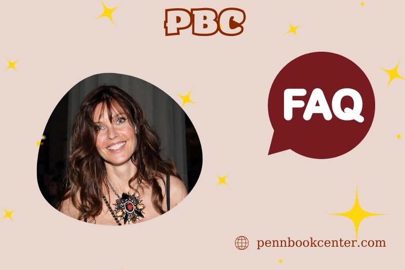 FAQs about Carol Alt