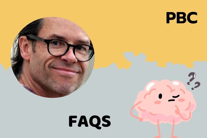 FAQs about Guy Pearce