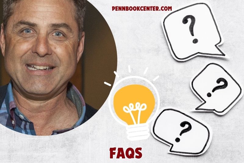 FAQs about Mark L Walberg