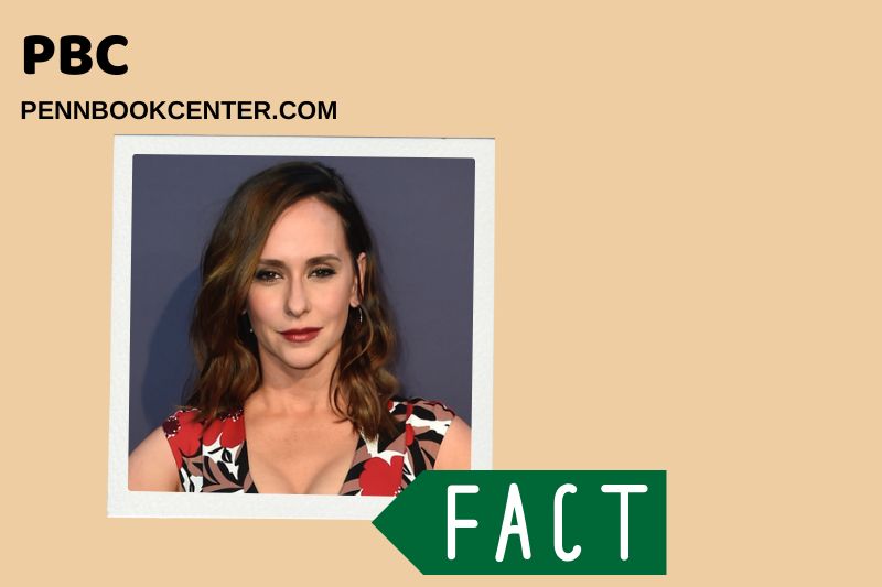 What is Jennifer Love Hewitt Net Worth 2025: How Much Does She Earn From TV?