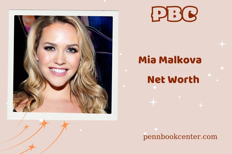 What is Mia Malkova's net assets in 2024